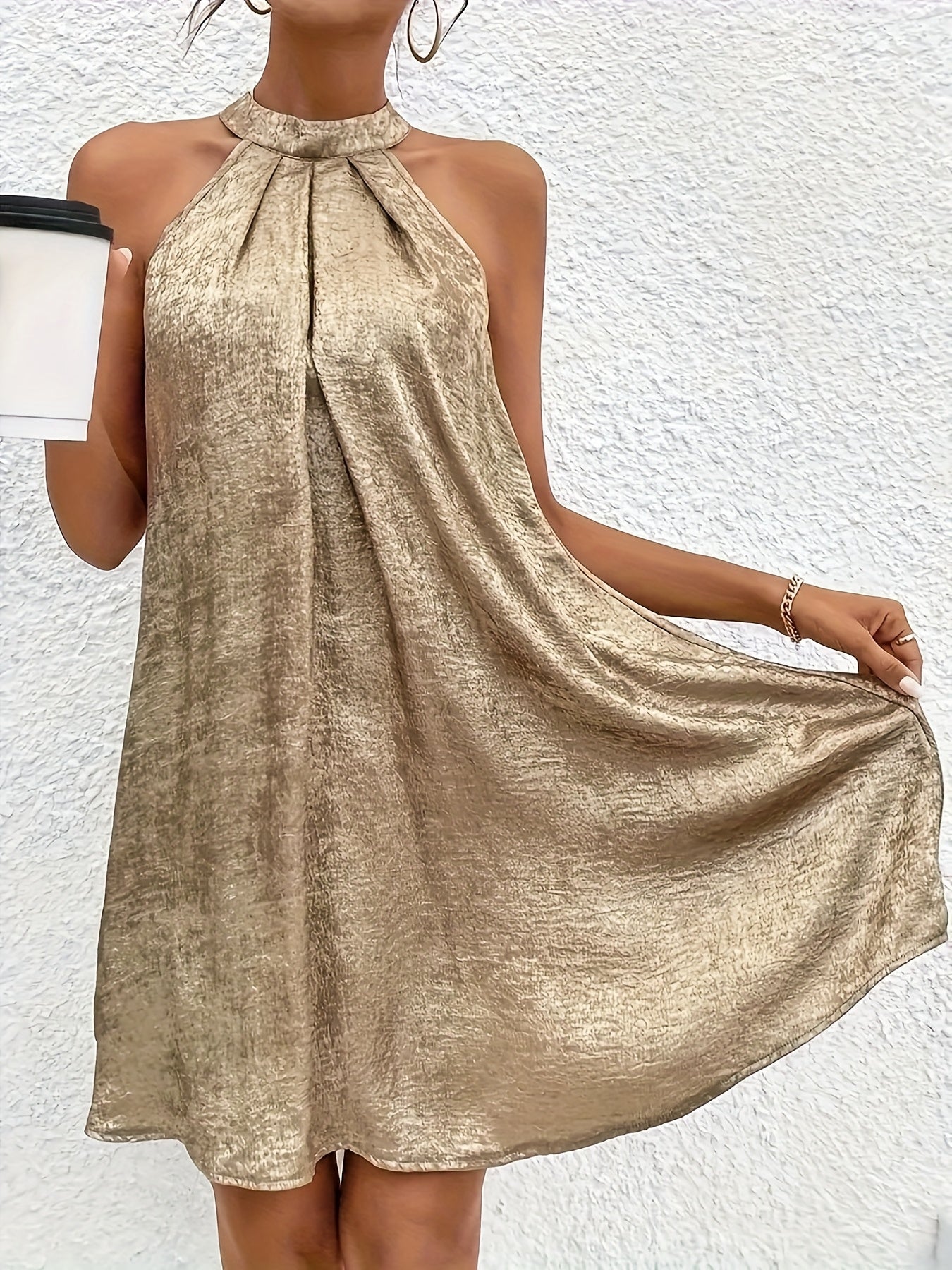 Robe courte évasée en satin pour femme, à col dos nu