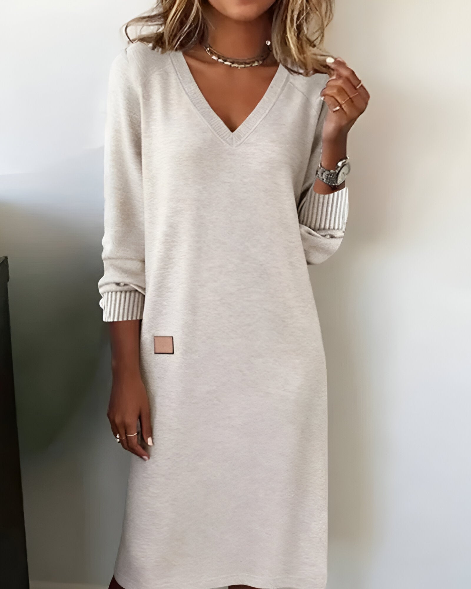 Robe-pull à manches longues pour femme, à col en V