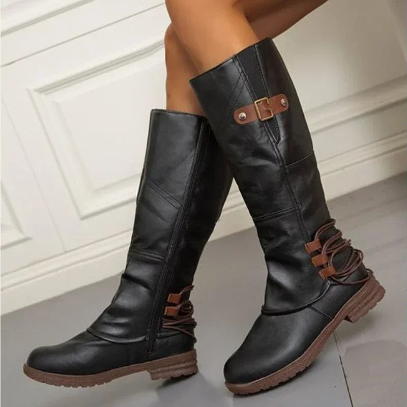 Bottes biker montantes jusqu’au genou avec détails de boucles pour femme