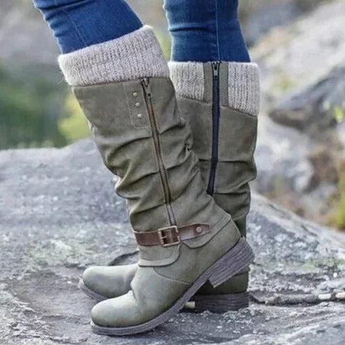 Bottes en maille montant jusqu’au milieu du mollet pour femme