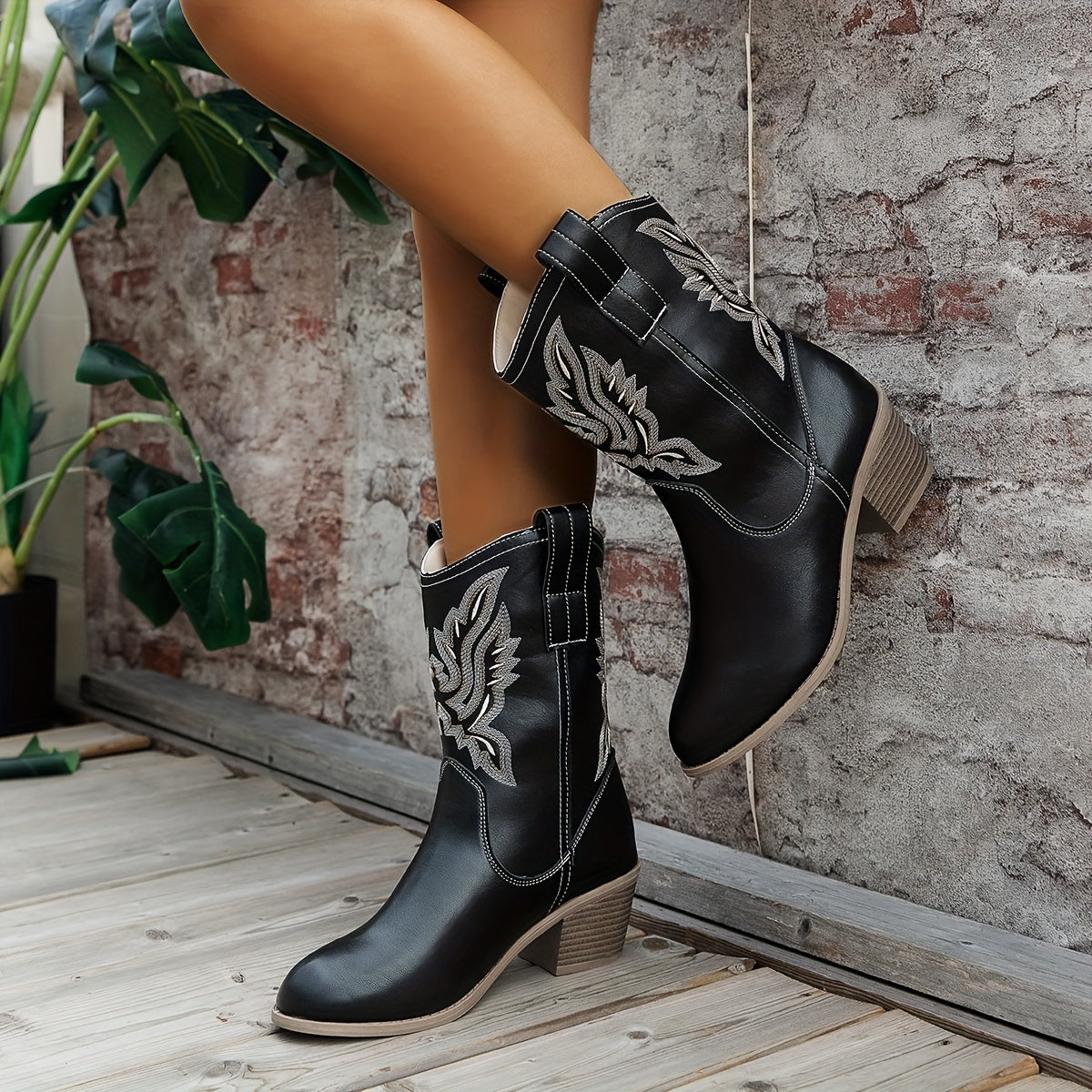 Women’s Western Suede-Look Cowboy Boots with Block Heel