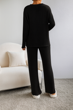 Ensemble d’intérieur pour femme en maille côtelée à col en V