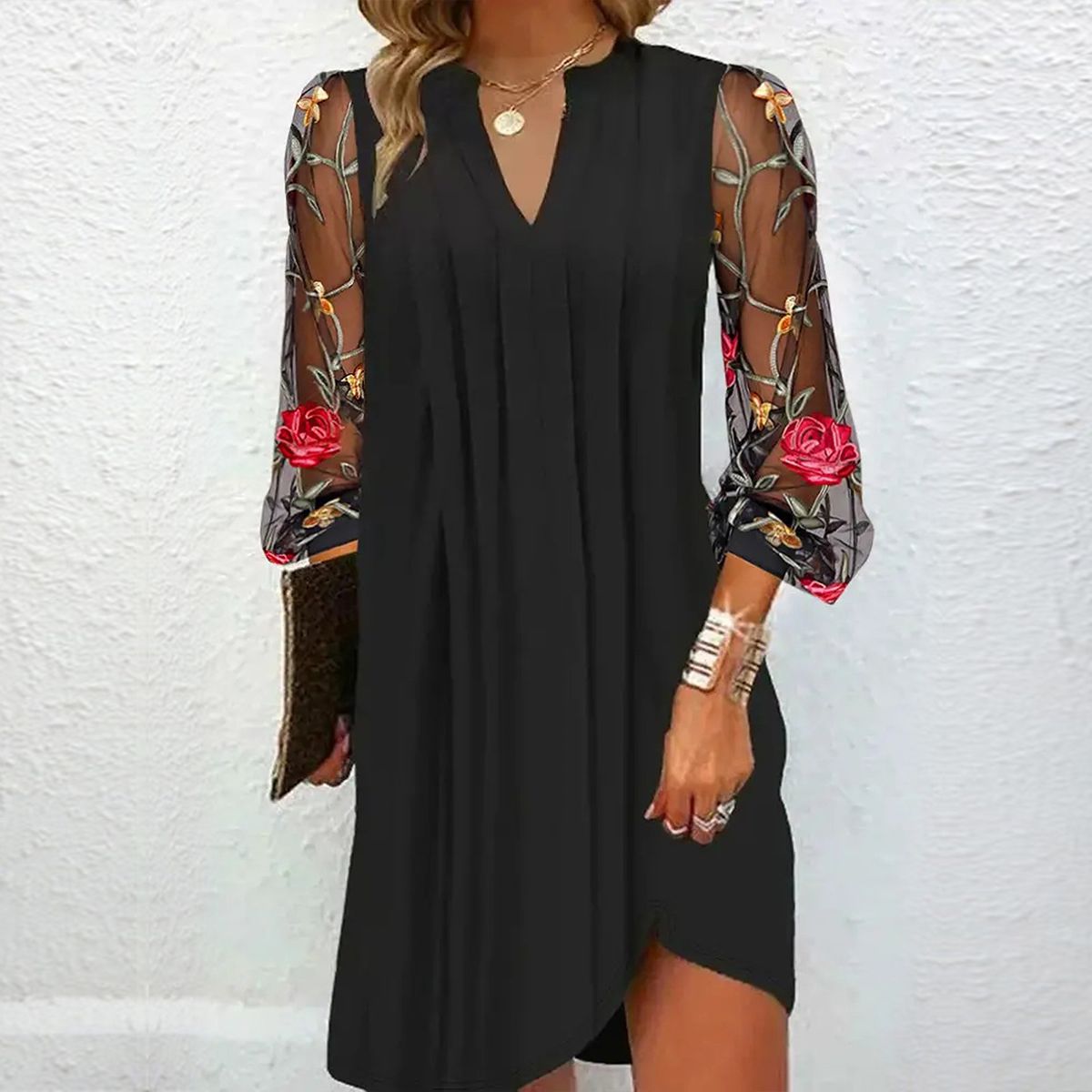 Robe droite pour femme à col en V et manches en résille florale
