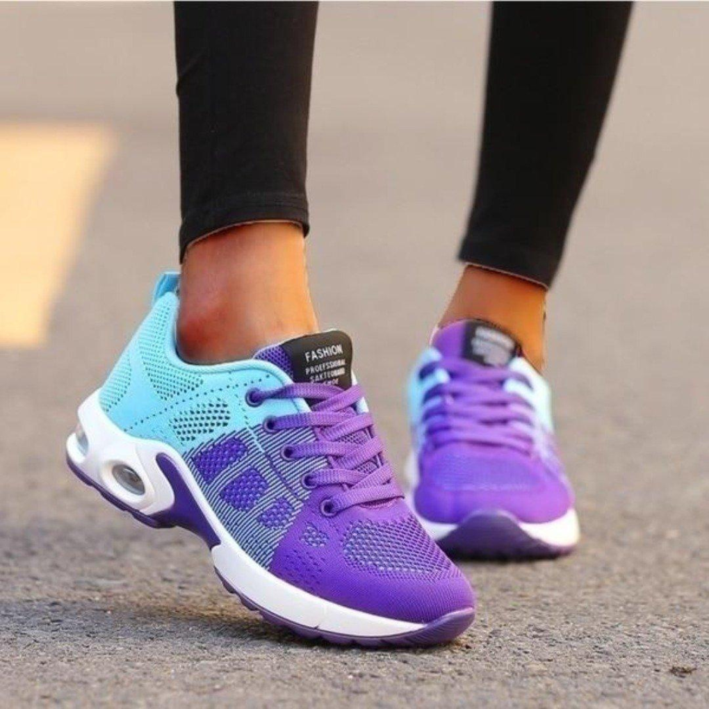 Women’s Lightweight Mesh Trainers with Cushioned Sole