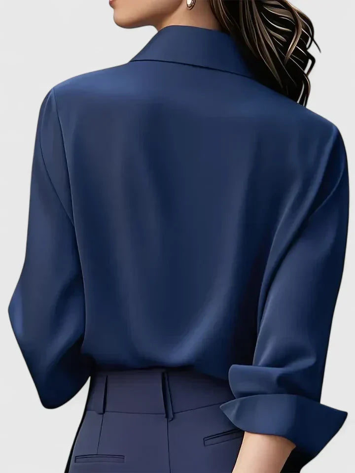 Chemise boutonnée à manches longues et col pour femme