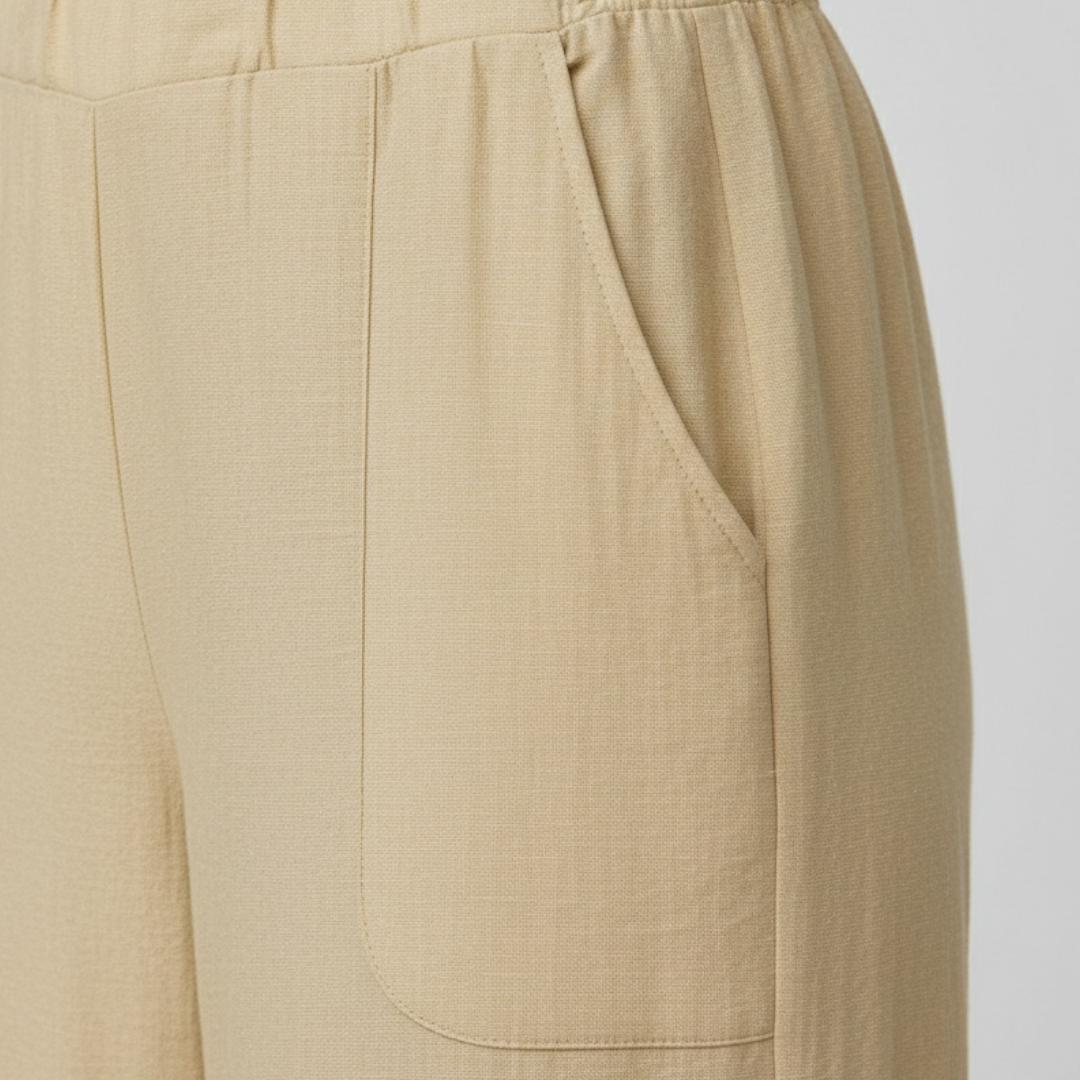 Women's Wide Leg Pull-On Trousers with Pockets