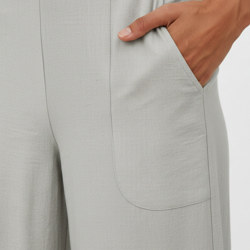 Women's Wide Leg Pull-On Trousers with Pockets
