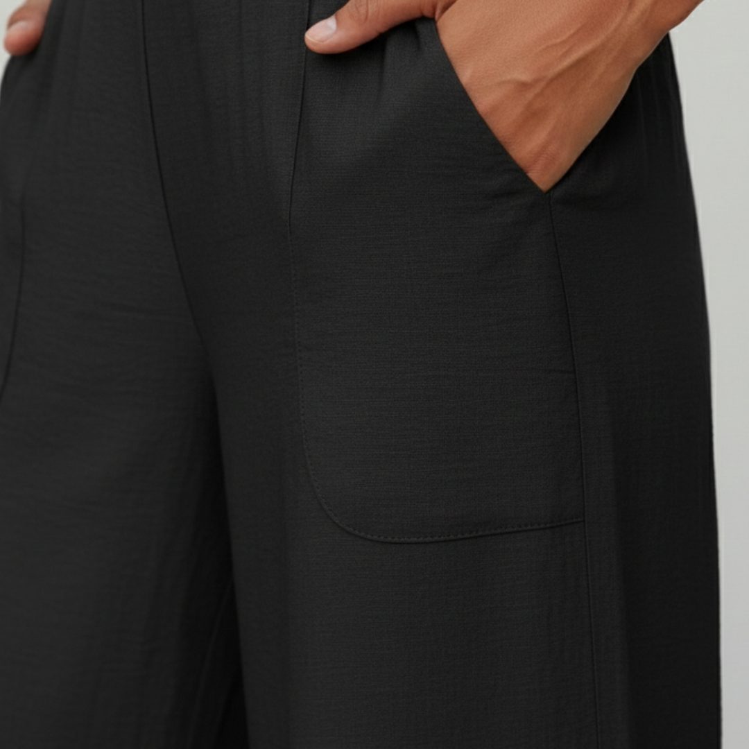 Women's Wide Leg Pull-On Trousers with Pockets