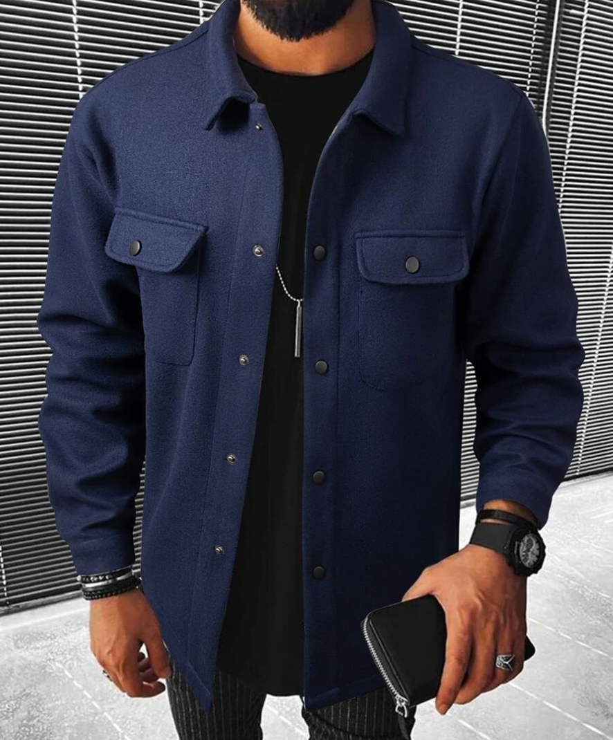 Surchemise boutonnée pour homme avec poches poitrine
