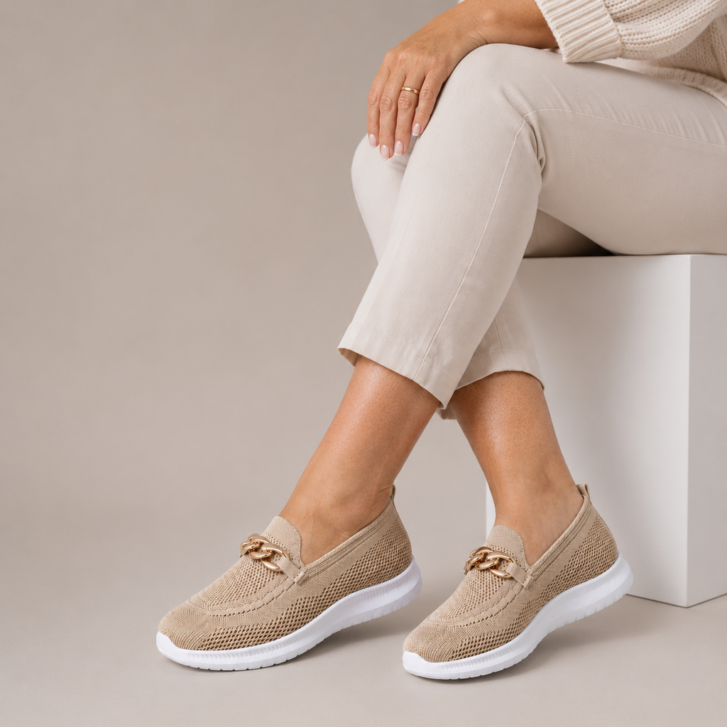 Women's Lightweight Knit Slip-On Trainers with Cushioned Sole