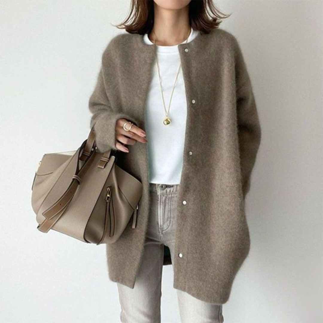 Cardigan long boutonné en maille douce pour femme