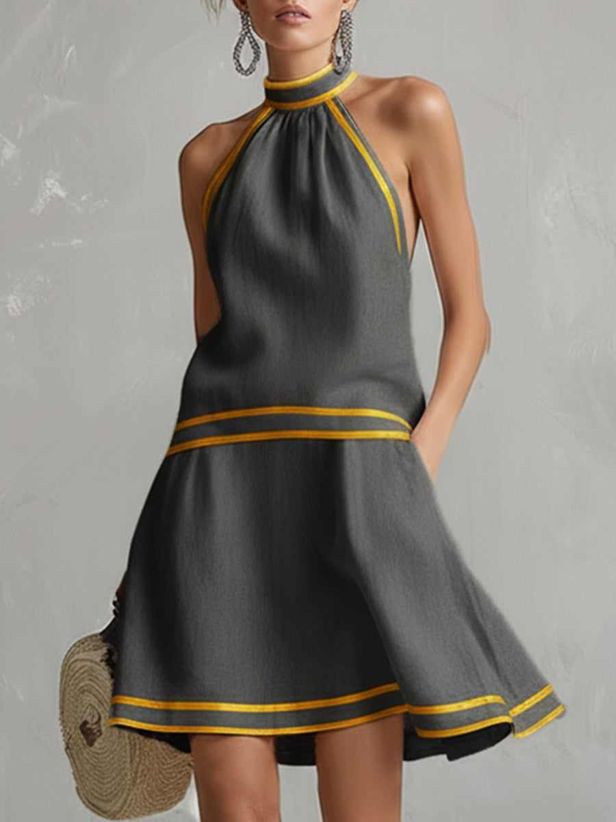 Mini-robe trapèze dos nu pour femme