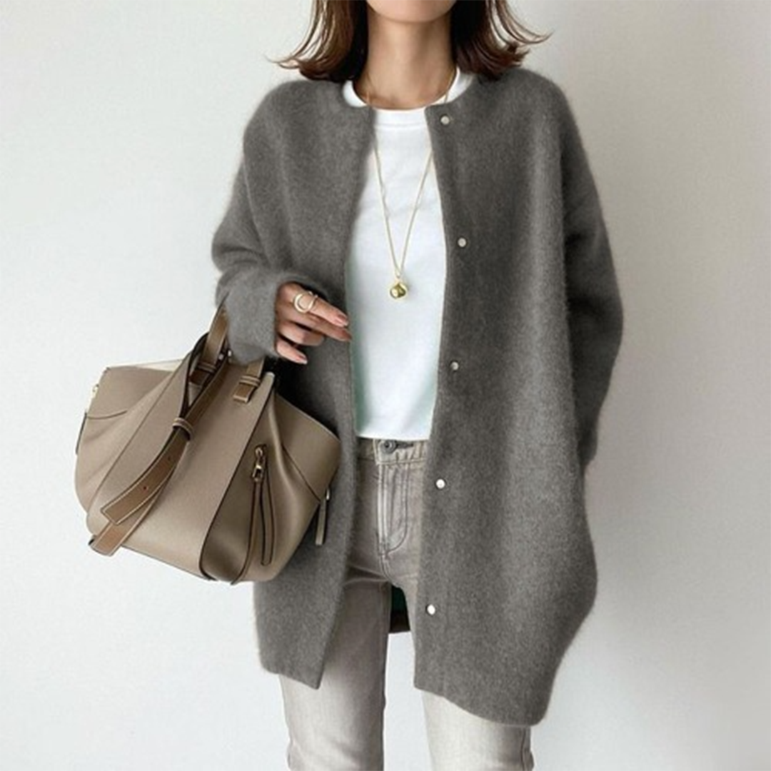 Cardigan long boutonné en maille douce pour femme