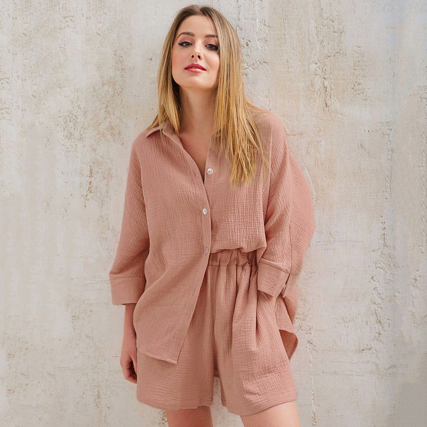 Damski luźny komplet z koszulą i szortami