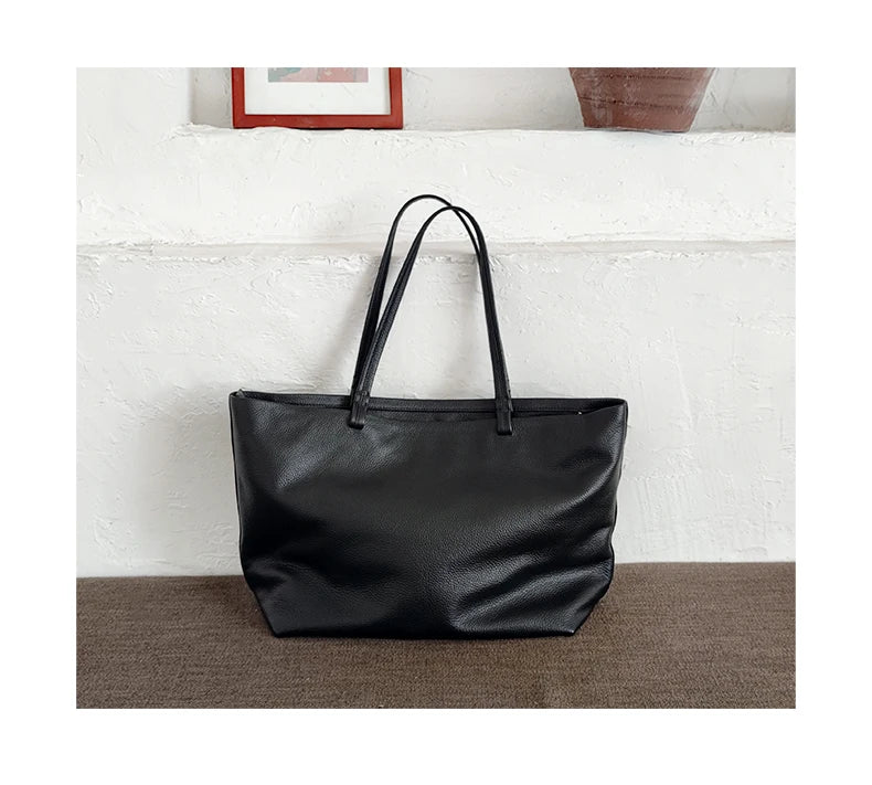 Women's Tote Bag in PU Leather for Autumn Work & Everyday Use