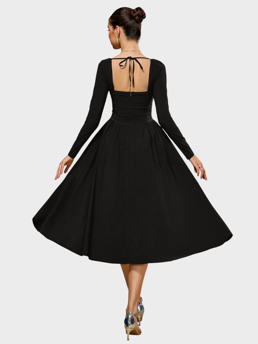 Robe midi trapèze pour femme à manches longues et encolure cœur