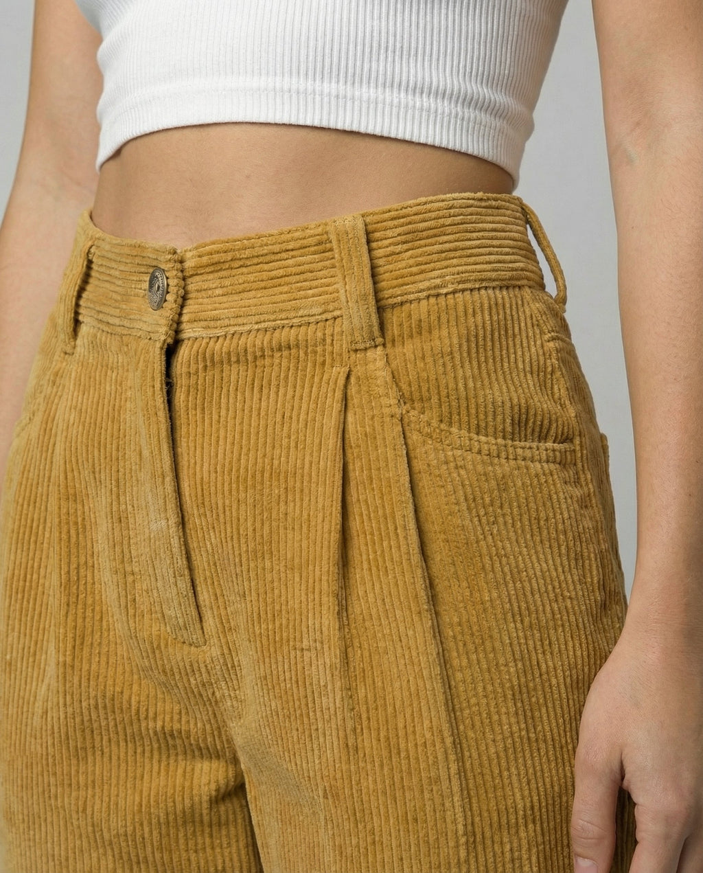 Women’s High-Waisted Corduroy Trousers