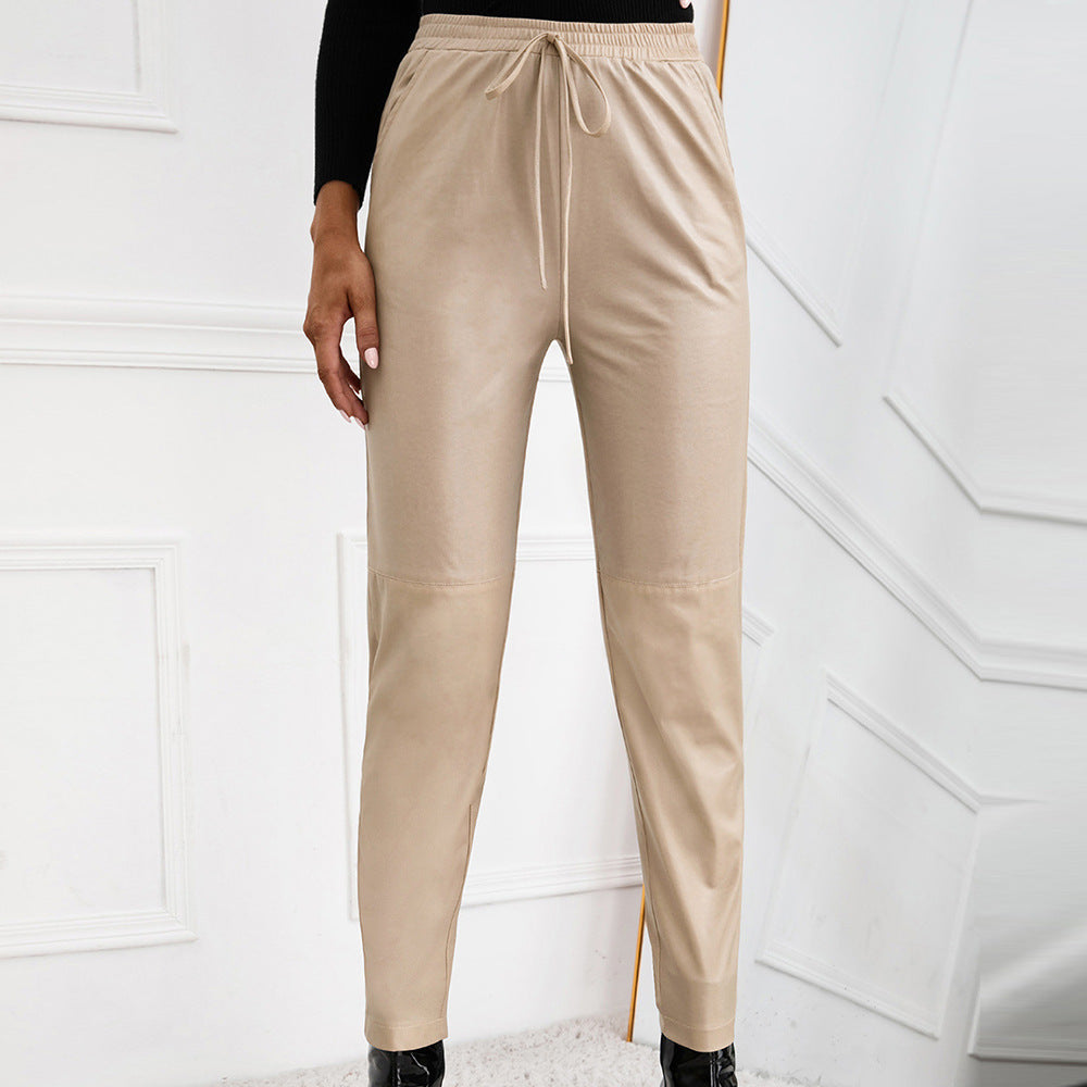 Pantalon fuselé pour femme en similicuir avec cordon de serrage