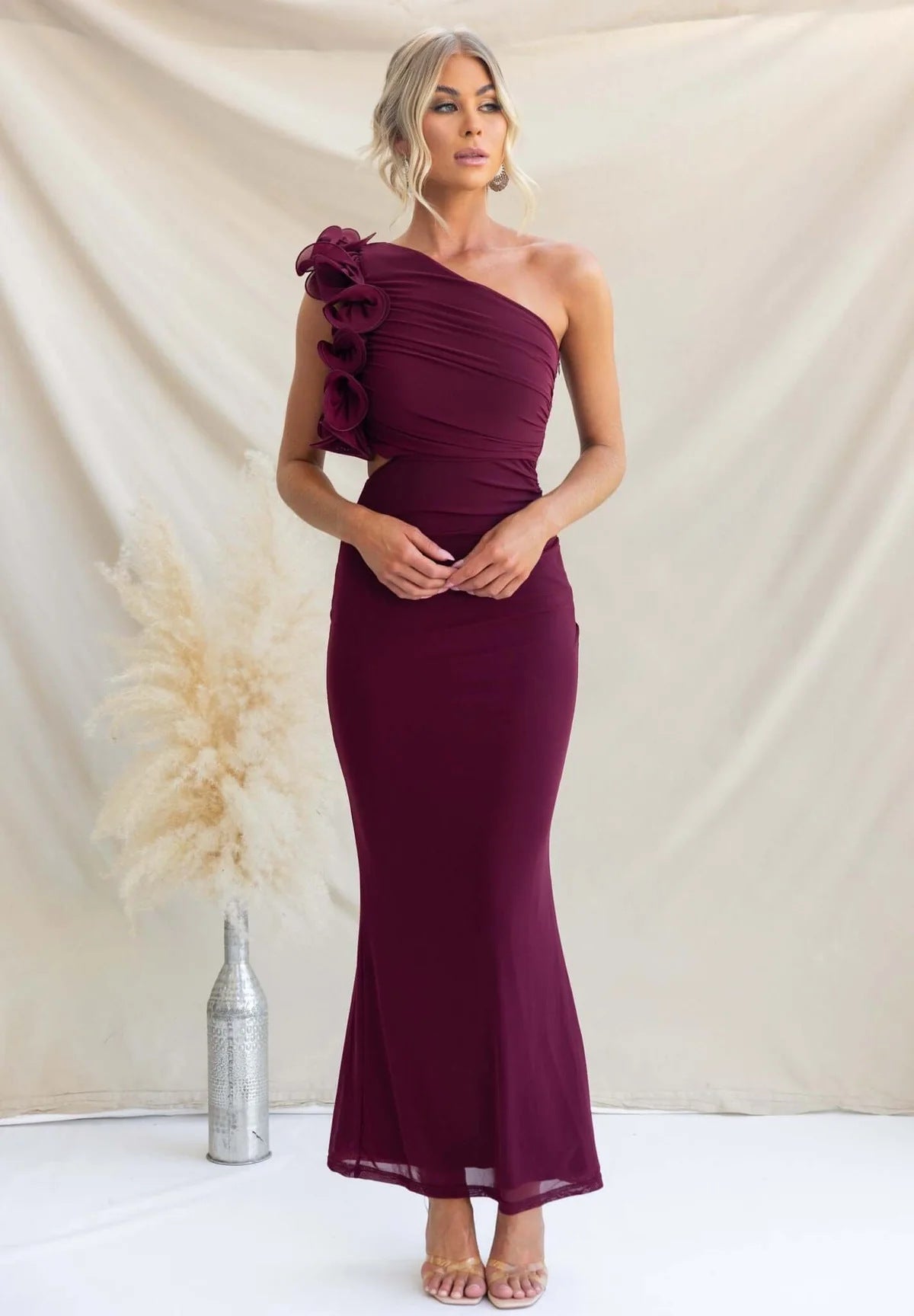 Women’s One-Shoulder Ruffle Maxi Dress with Ruched Detail