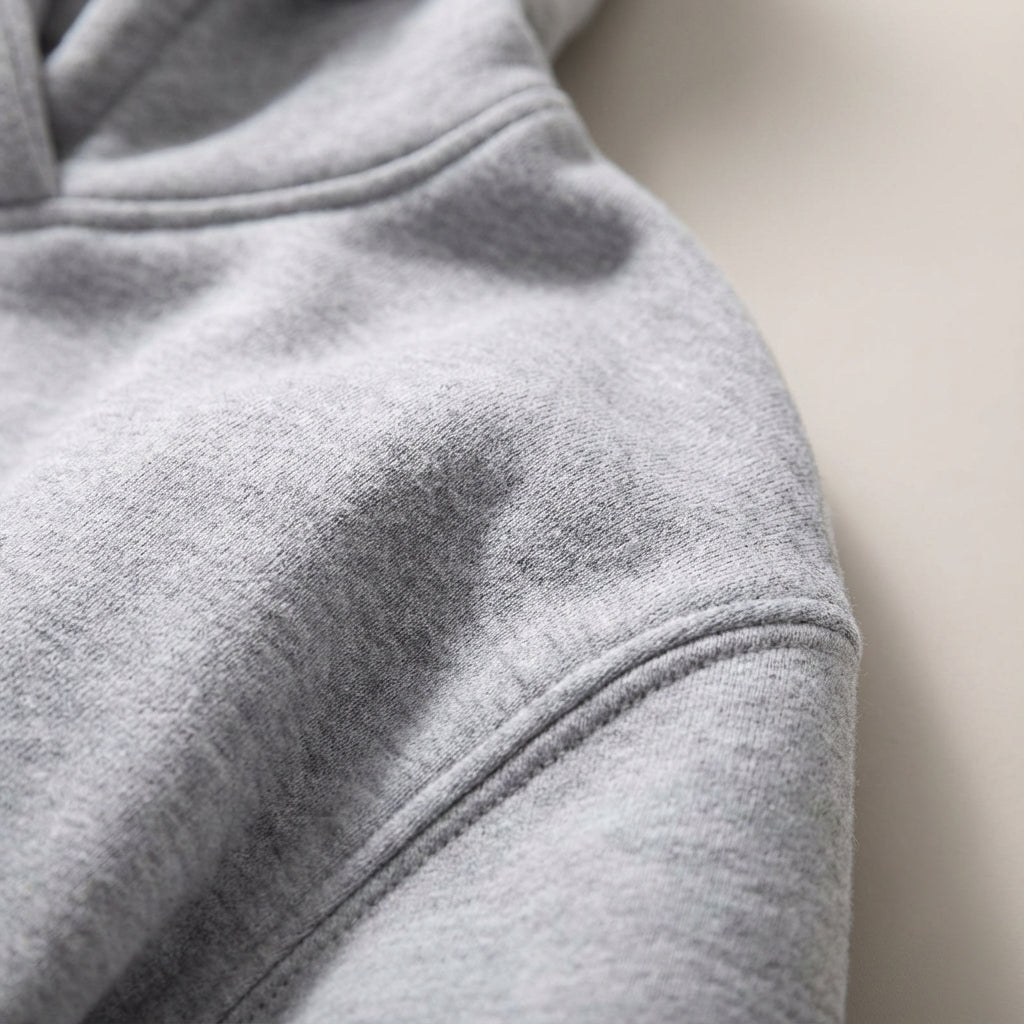 Ensemble femme avec sweat à capuche oversize et joggers
