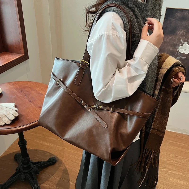 Women's Tote Bag in PU Leather for Autumn Work & Everyday Use