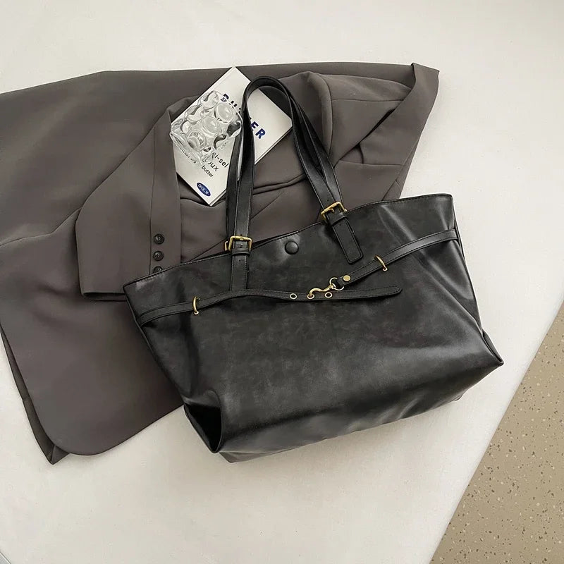 Women's Tote Bag in PU Leather for Autumn Work & Everyday Use