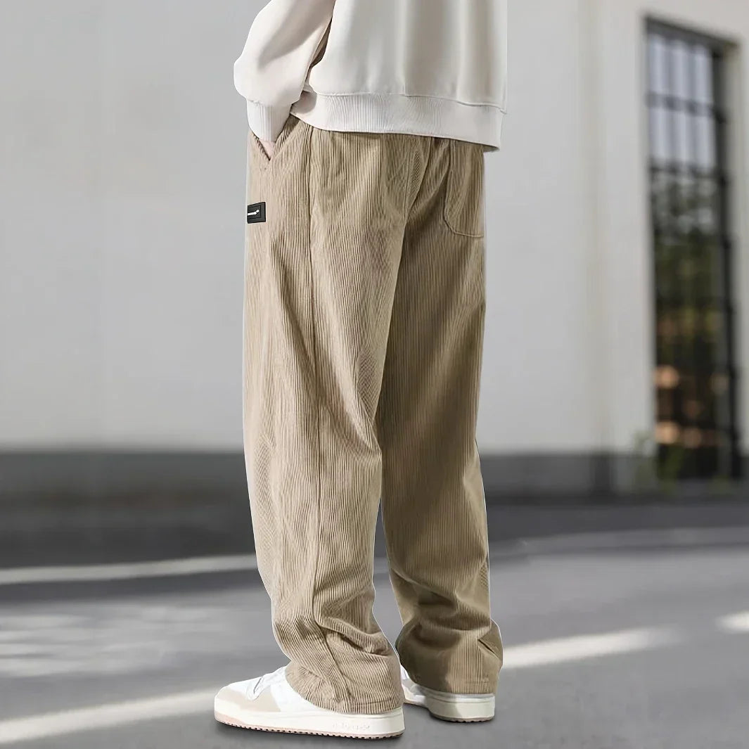 Pantalon en velours côtelé à coupe décontractée pour homme