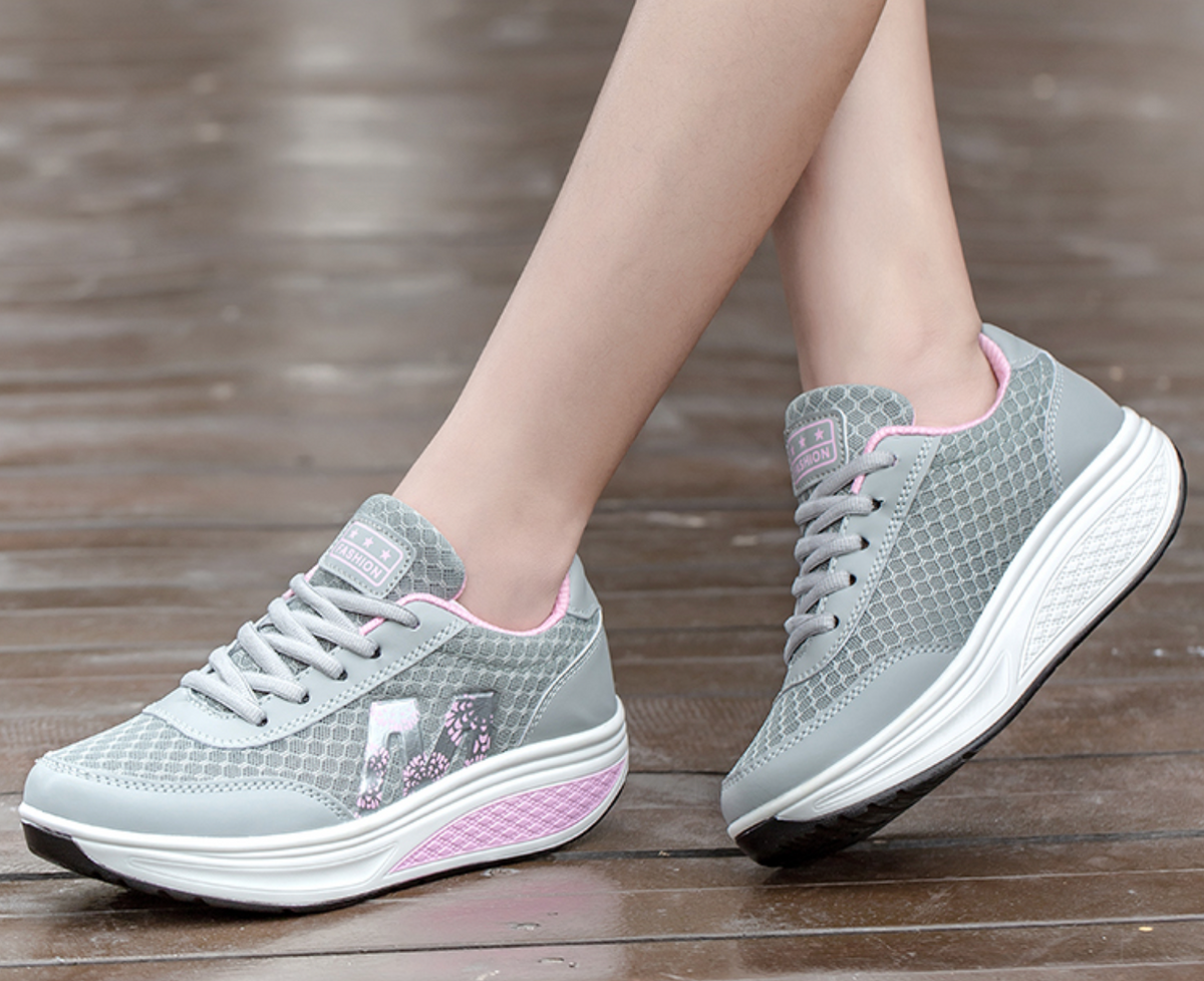 Women’s Mesh Walking Trainers with Cushioned Platform Sole