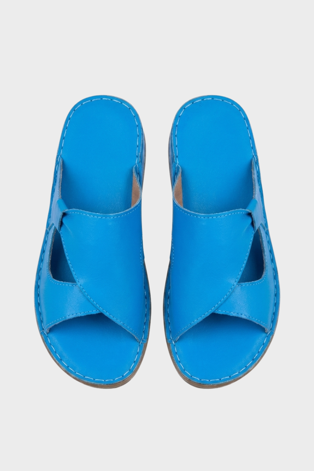 Sandales plates à brides croisées confortables pour femme