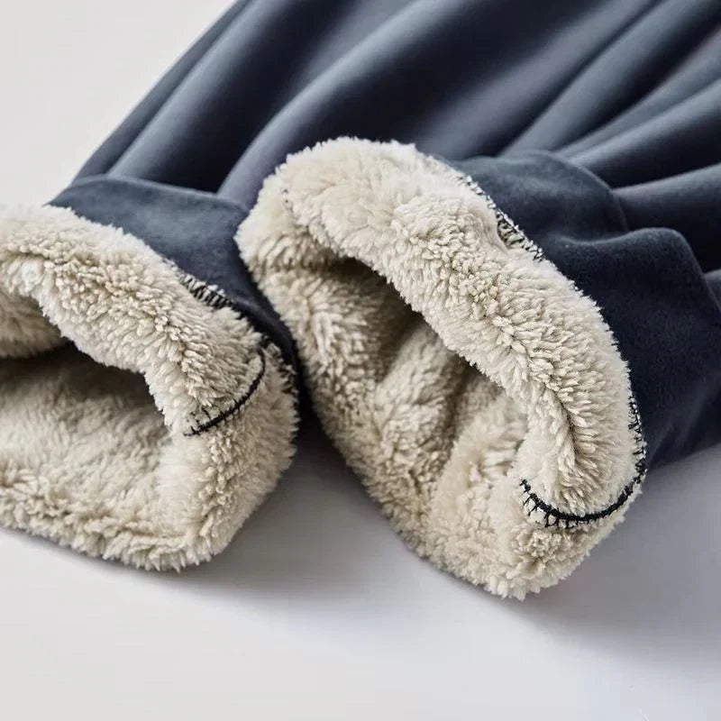 Męski komplet dresowy z kapturem i polarową podszewką