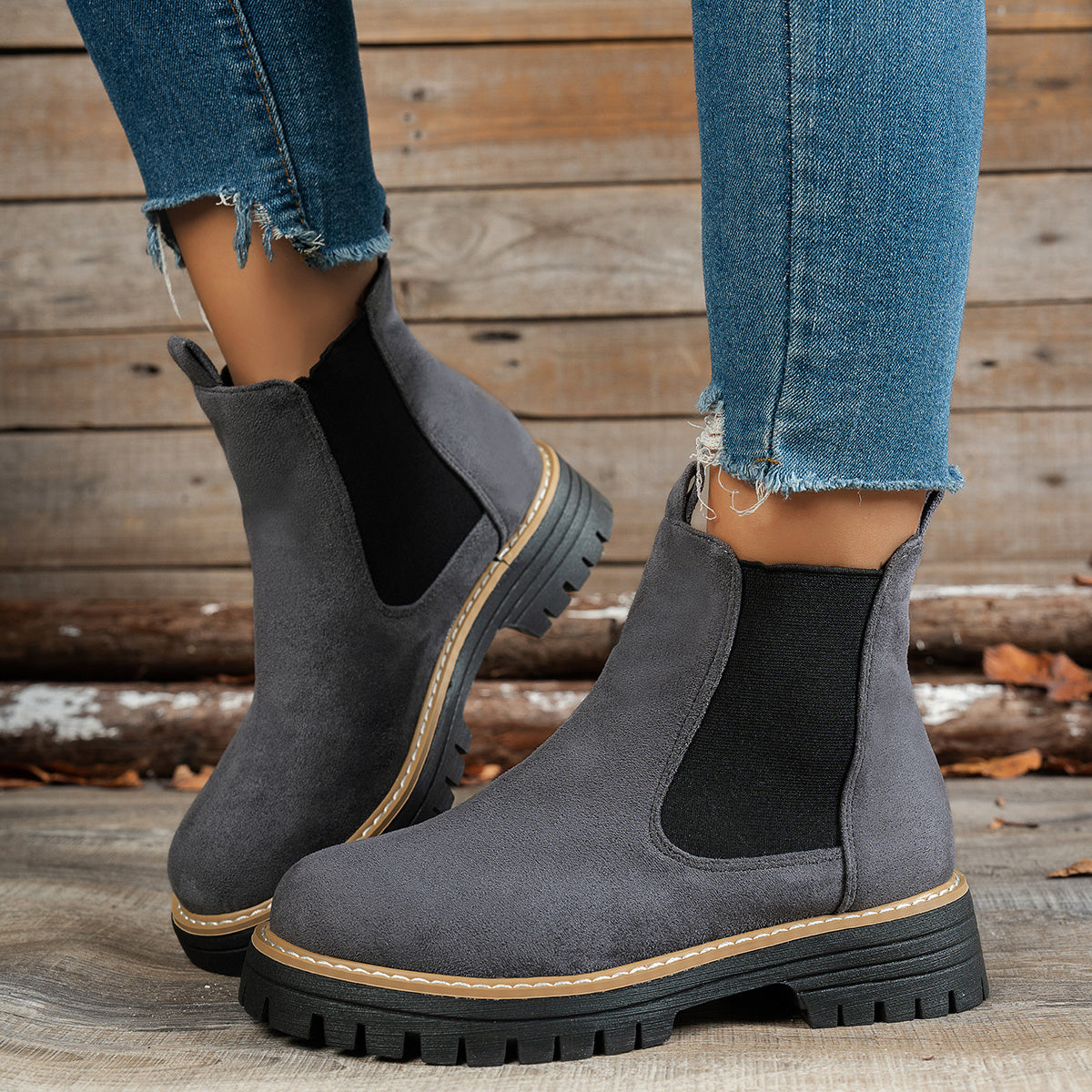 Women’s Chunky Chelsea Ankle Boots with Lug Sole