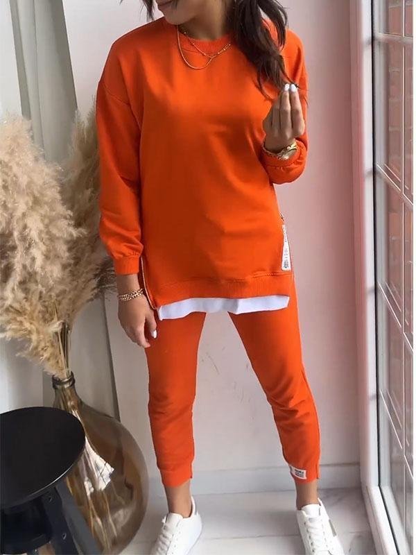 Women’s Relaxed Sweatshirt & Joggers Set