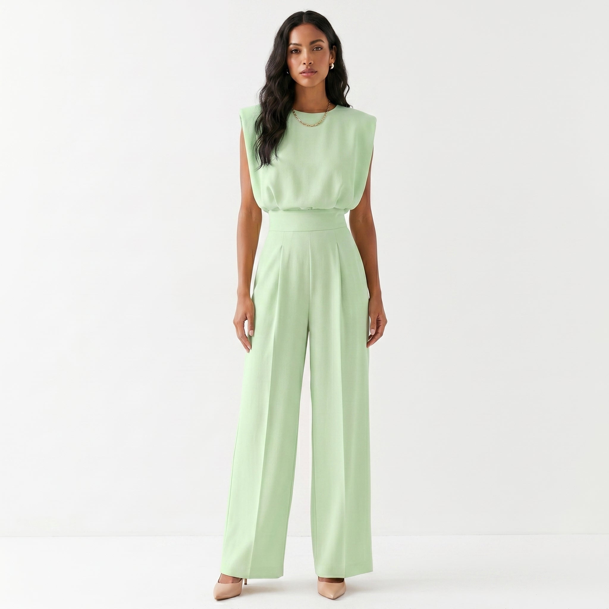 Combinaison pantalon fluide sans manches à taille ajustée pour femme