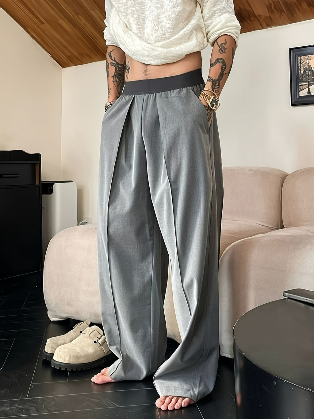 Men’s Pleated Wide Leg Trousers