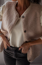 Women’s Teddy Fleece Button-Up Gilet with Pockets