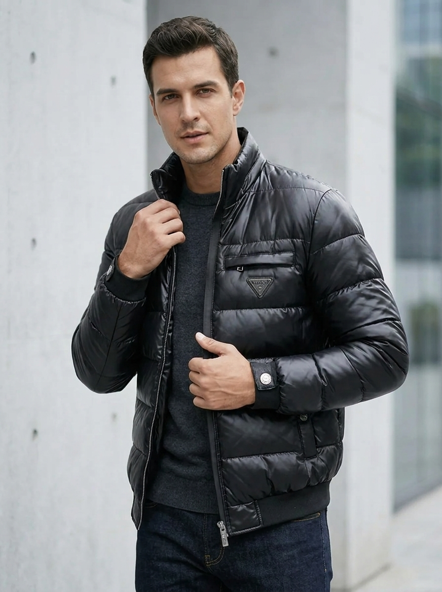 Doudoune légère pour homme à col montant