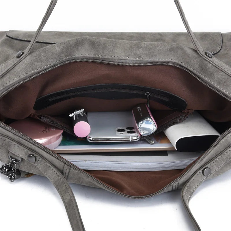 Women's Tote Bag in PU Leather with Crossbody Strap for Autumn Everyday Use