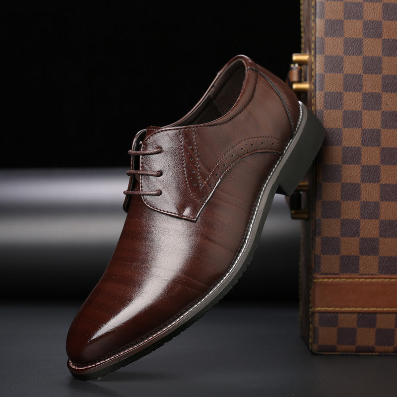 Men’s Lace-Up Derby Shoes with Brogue Detailing