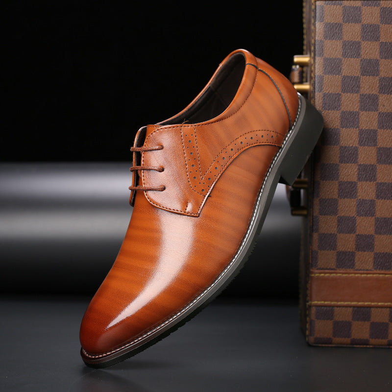 Men’s Lace-Up Derby Shoes with Brogue Detailing
