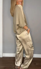 Pantalon cargo pour femme à effet satin, avec taille à cordon de serrage