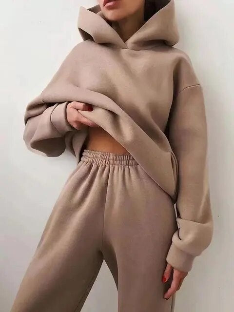 Women’s Relaxed Hooded Jogger Tracksuit Set
