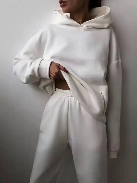Women’s Relaxed Hooded Jogger Tracksuit Set