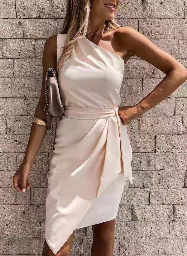 Robe midi asymétrique à une épaule pour femme avec taille à nouer