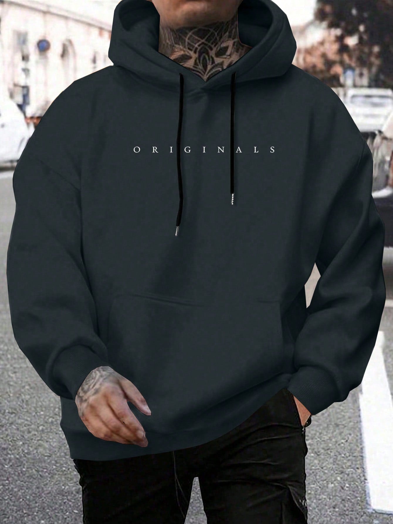 Men’s Oversized Hoodie with Minimal Letter Print