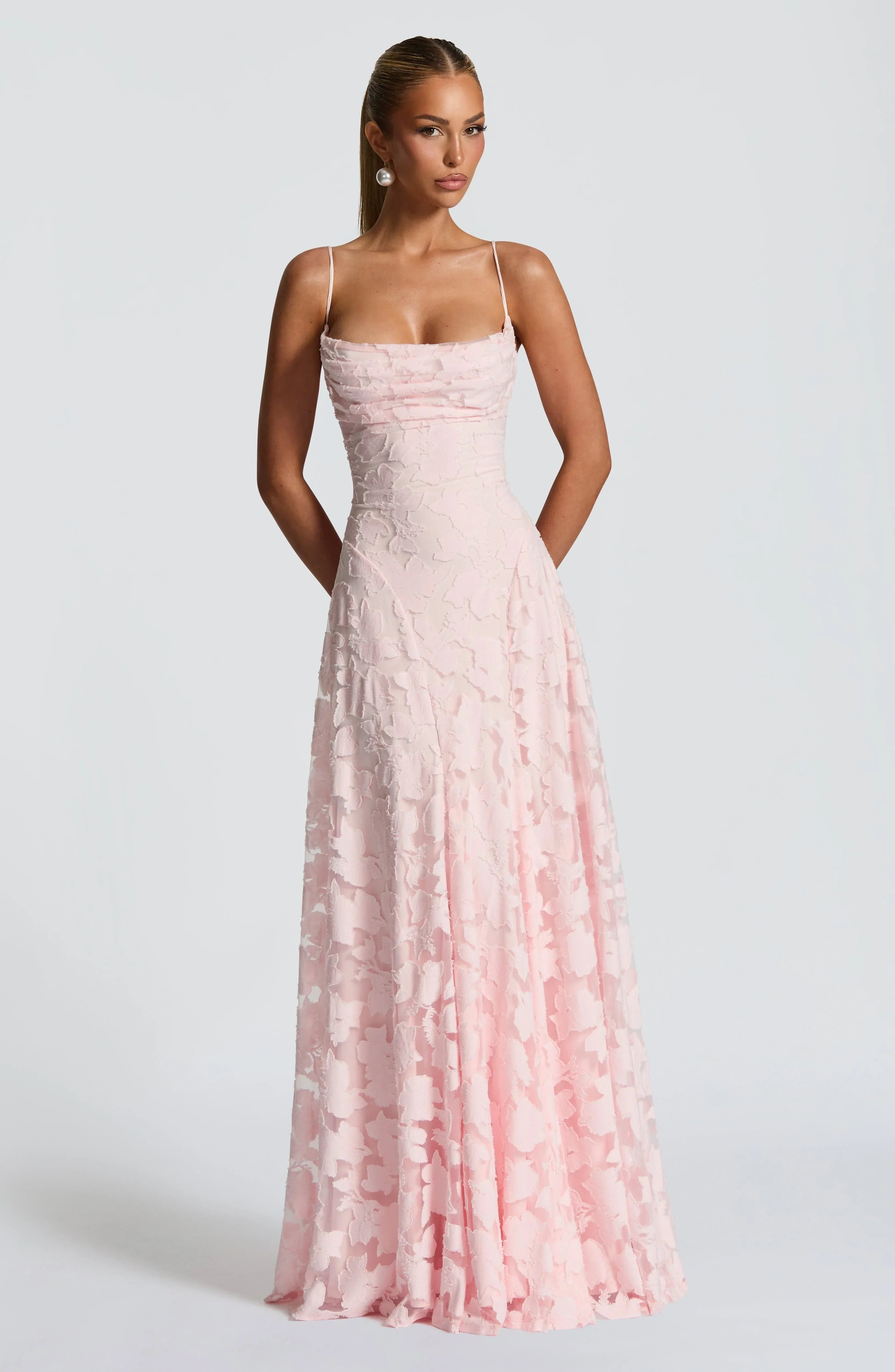Women's Floral Lace Maxi Dress for Summer Occasions