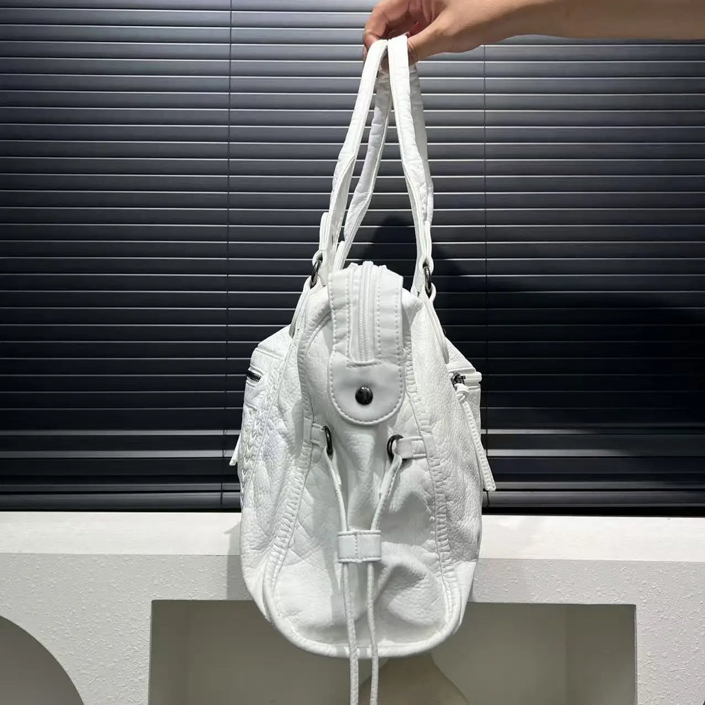 Women's Shoulder Bag in PU Leather with Multiple Pockets for Autumn Everyday Use