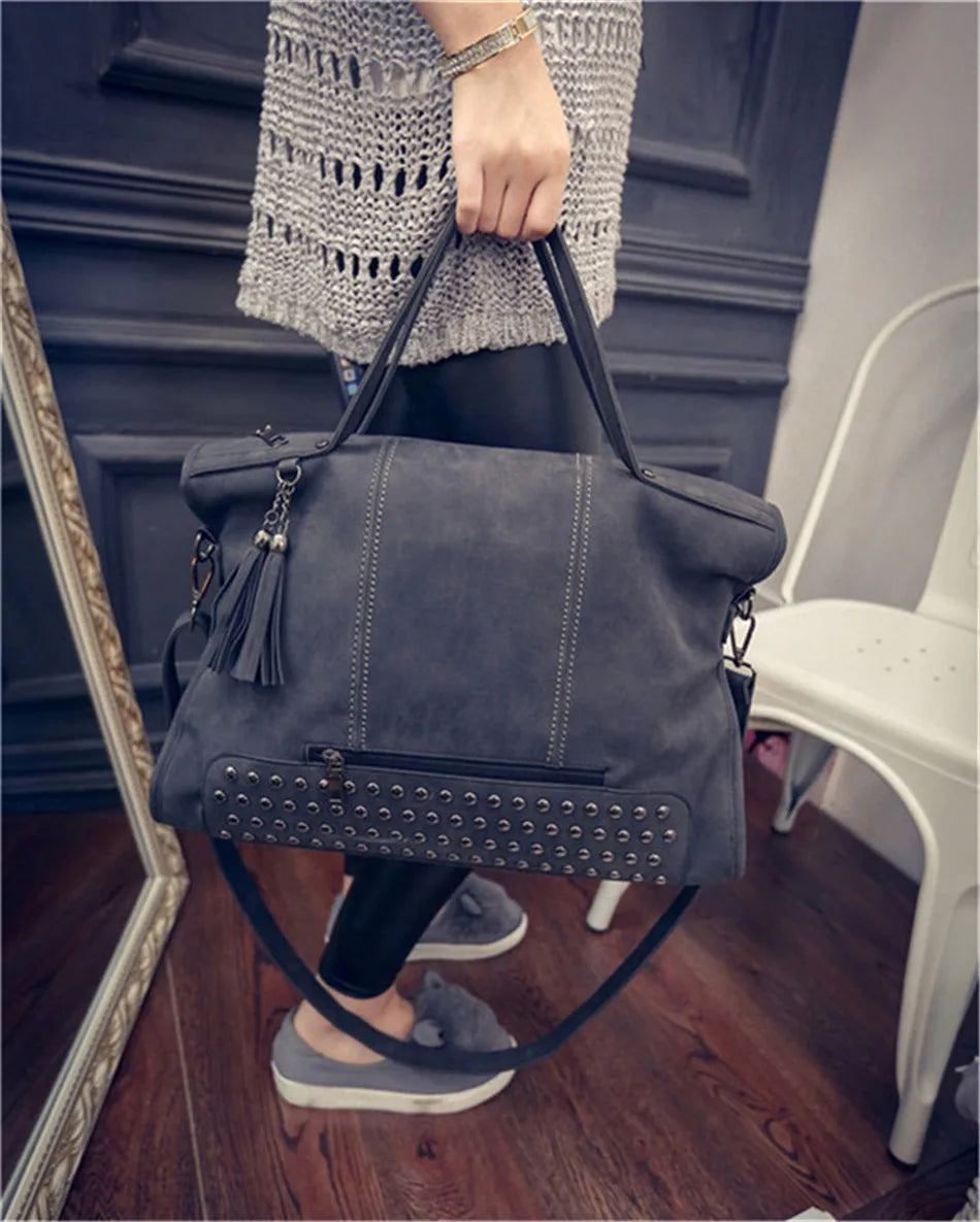 Women's Tote Bag in PU Leather with Crossbody Strap for Autumn Everyday Use