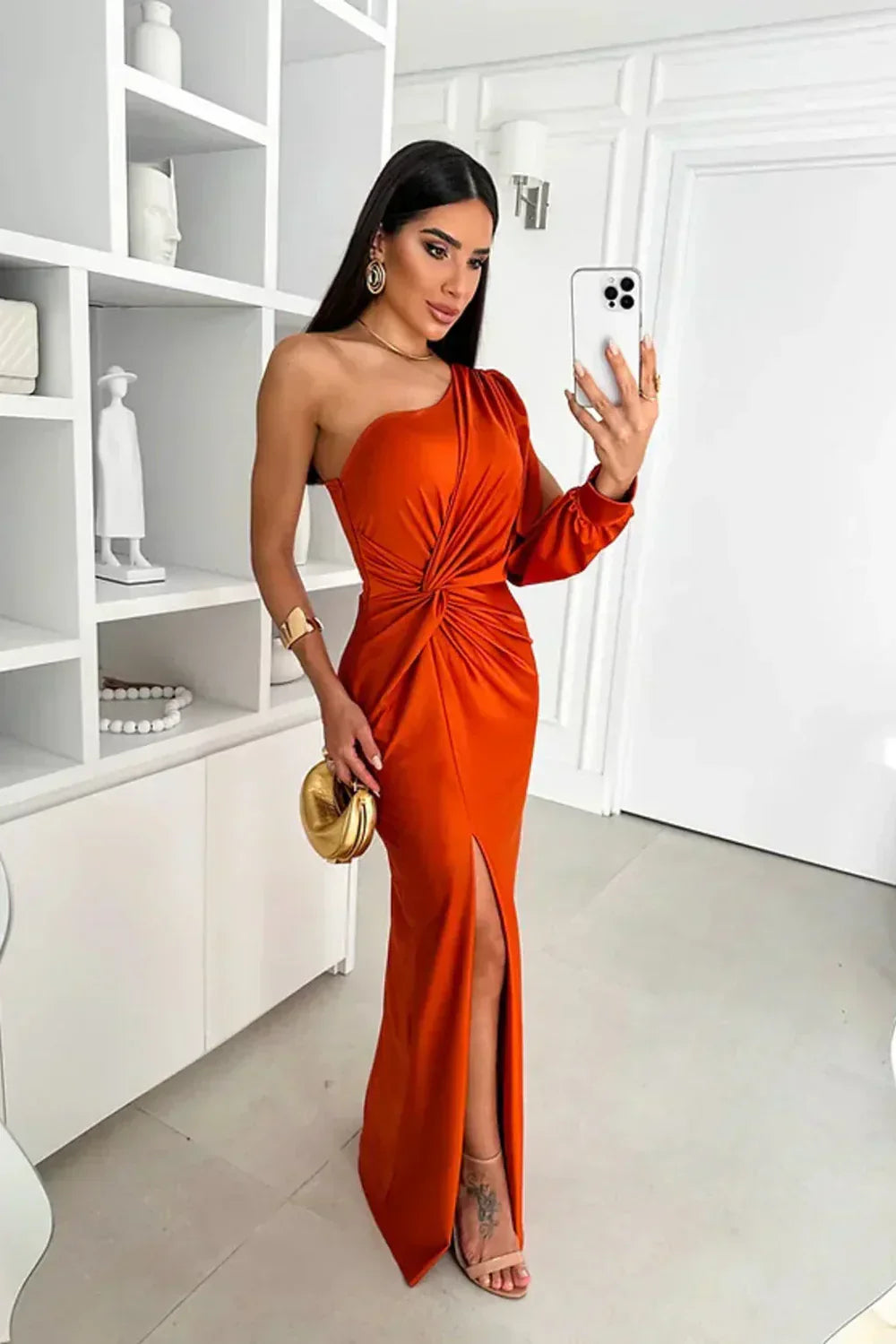 Robe longue pour femme à une épaule, froncée, avec fente sur la cuisse