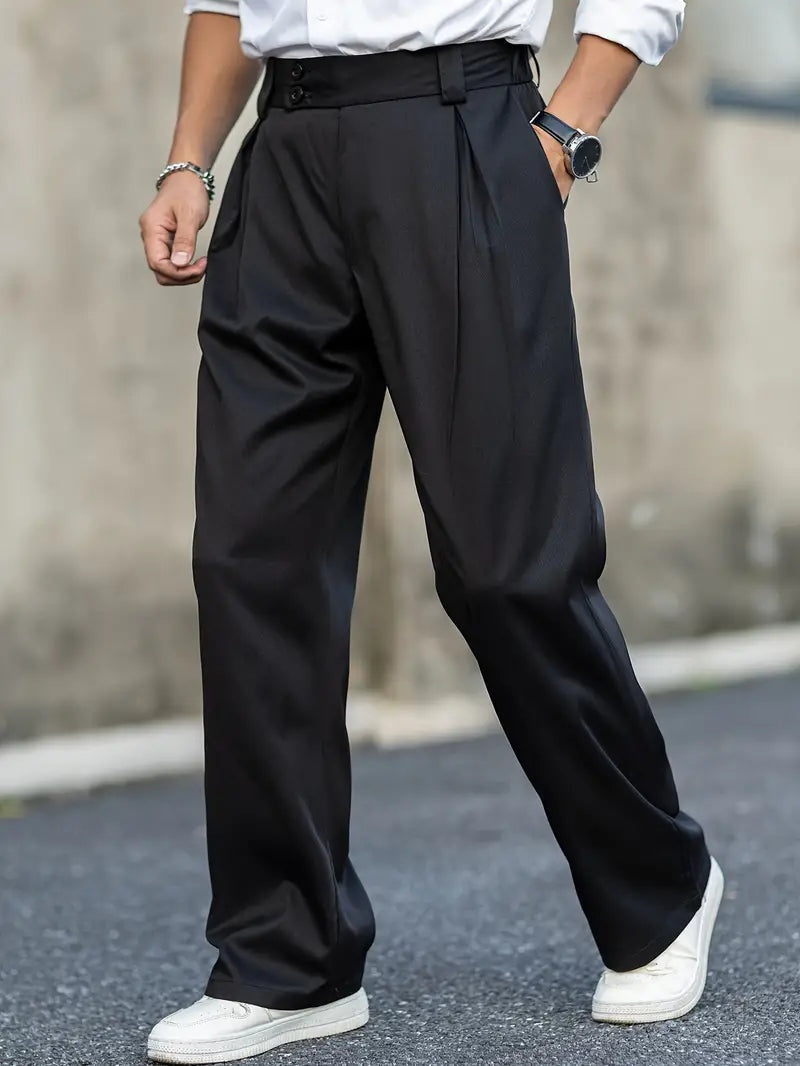 Men's Relaxed Fit Pleated Trousers