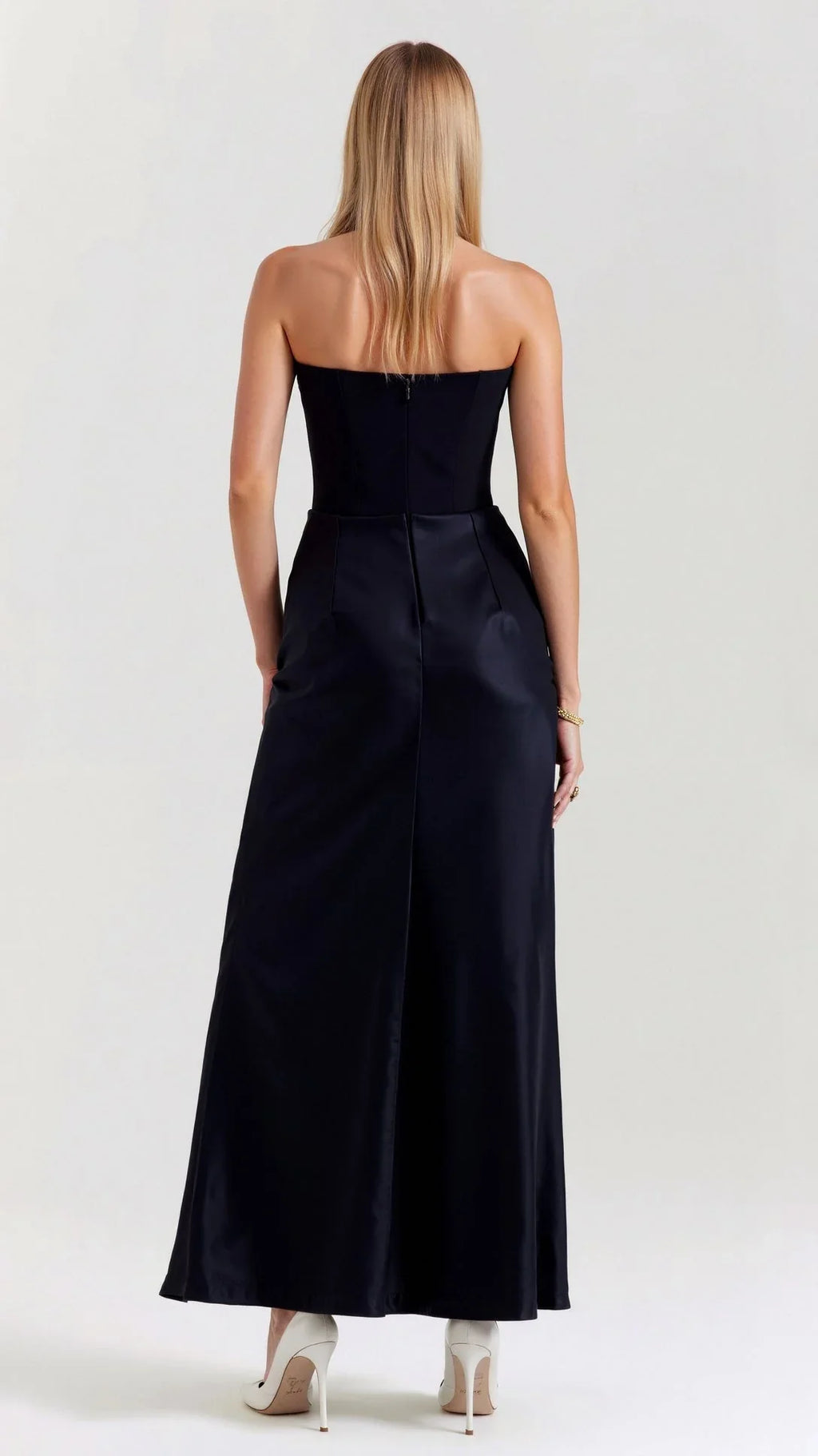 Robe longue drapée sans bretelles pour femme
